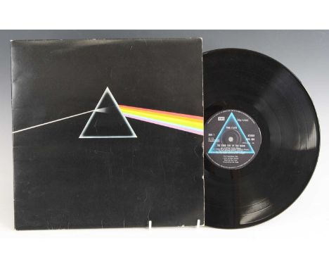 Pink Floyd - The Dark Side Of The Moon, Harvest SHVL 804, with two posters (no stickers) in gate-fold sleeve. (1)