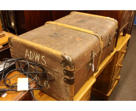 Vintage canvas bound trunk and three cases (4)