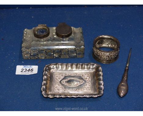 A small quantity of silver including 1898 Henry Matthews trinket tray, a 1909 I.S. Greenberg &amp; Co napkin ring, a 1906 sil