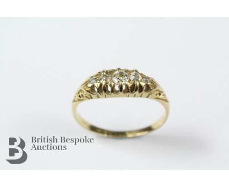 18ct yellow gold diamond ring. The ring set with five diamonds approx&nbsp; pts, colour G/H, clarity SI1, size O, approx 2.9 