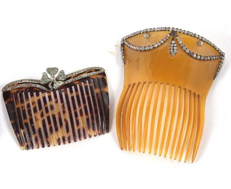 Early 20th century tortoiseshell hair comb set with a diamante four leaf clover and diamante swirls, 9.3cm wide, in original 