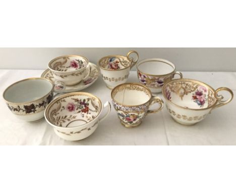 A collection of early 19th century cups & saucers. To include Coalport, Spode, and Barr Worcester. 