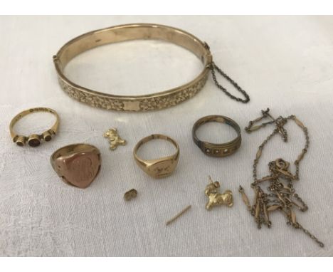 A collection of vintage scrap gold items. Comprising of 2 x 18ct gold rings (one with shank cut through, the other with 2 sto