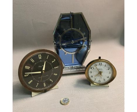 Vintage Art Deco Smith electric clock (Glass damaged) Together with two Westclox alarm clocks (Big Ben &amp; Baby Ben) 