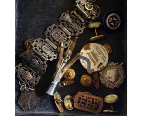 A mixed lot of assorted items to include two enamel badges, one from the Royal Curling Club dated 1975, plated cufflinks, hal