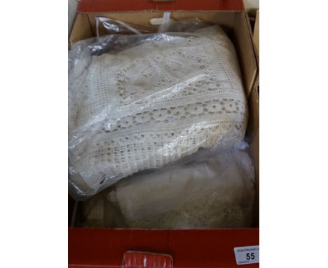 A large quantity of vintage crochet lacework and linen.