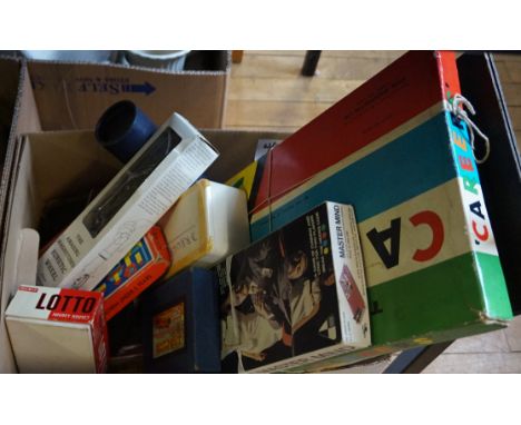 A mixed lot of assorted Vintage games to include Lotto, Careers etc.