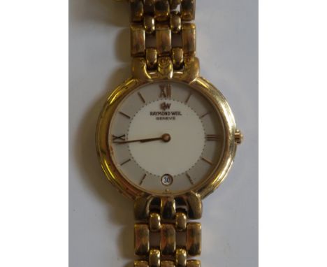 Raymond Weil: a gentleman's gold-plated Quartz bracelet watch, the two tone cream dial with alternate Roman and applied hourl