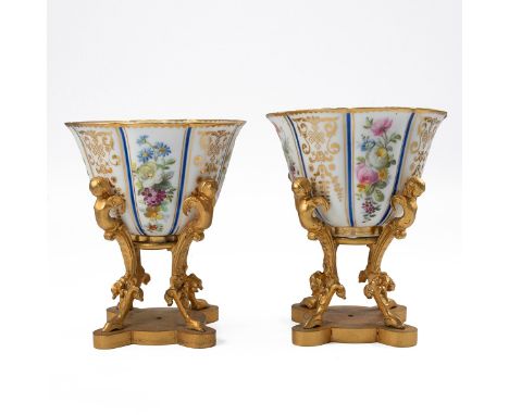 Pair of hand painted porcelain floral pattern and parcel gilt&nbsp;cups, in the style of 18th Century Worcester but probably 