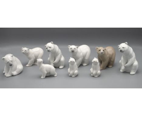 Lladro - collection of 5 polar bears of various sizes and poses, together with 3 Nao polar bears and an unmarked bear. (9).