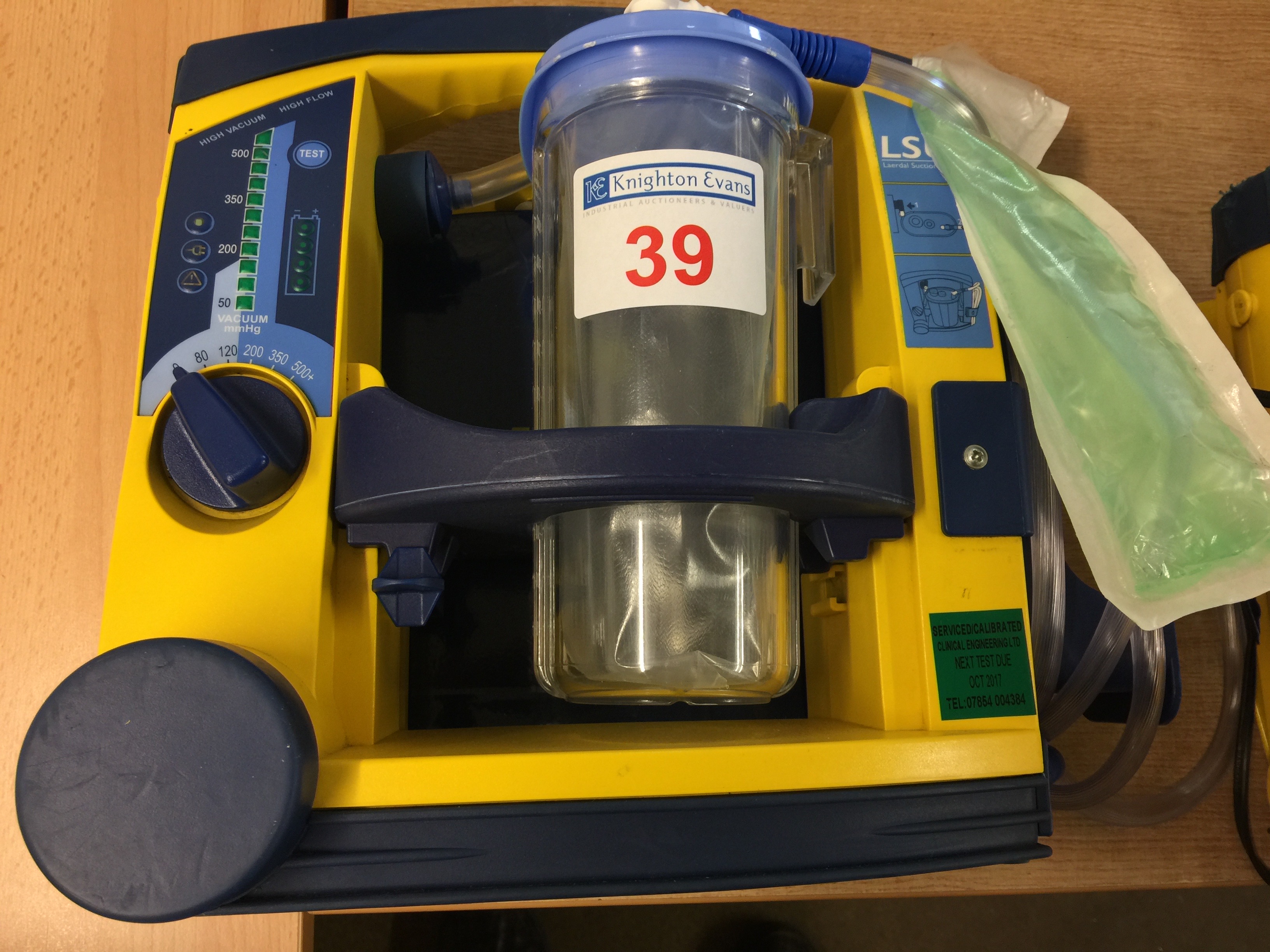 Laerdal LSU portable suction unit with mounting plate, test due October ...