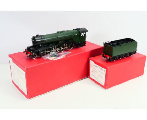 Bachmann Brassworks - SanCheng - A boxed Bachmann Brassworks O gauge BW046 Class A3 "Flying Scotsman" Single Chimney Version 