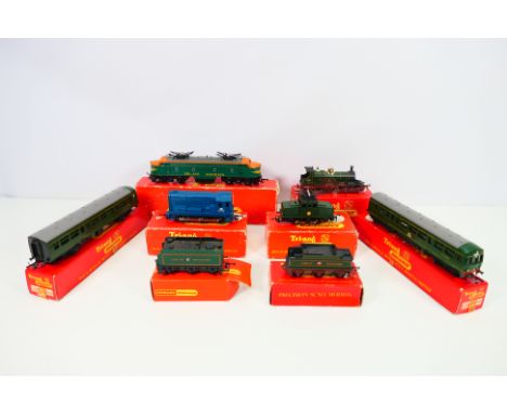 Tri-ang - Hornby - A group of boxed OO gauge locomotives. Lot includes Tri-ang R257 Class B-60 Op.No. 7503 in Transcontinenta