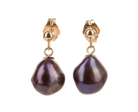 PAIR OF TAHITIAN PEARL EARRINGS,the baroque pearls suspended from nine carat gold posts