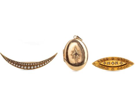 VICTORIAN MOURNING BROOCH,of navette form, with panel for hairwork to the reverse, in nine carat gold, along with an unmarked