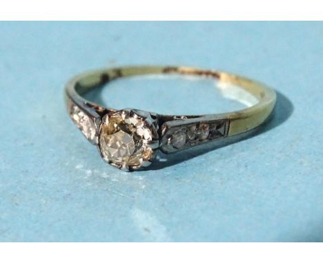 A solitaire diamond ring, the old-cut diamond of approximately 0.3cts, in very worn 18ct gold mount, size K½, 1.6g. 