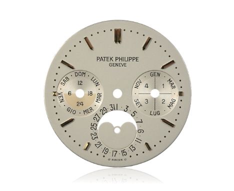PATEK PHILIPPE PERPETUAL DIAL REF. 3940 - Signed, marked Stern (star), applied indexes, Aprior, 2nd series. Diameter: 29.4 mm