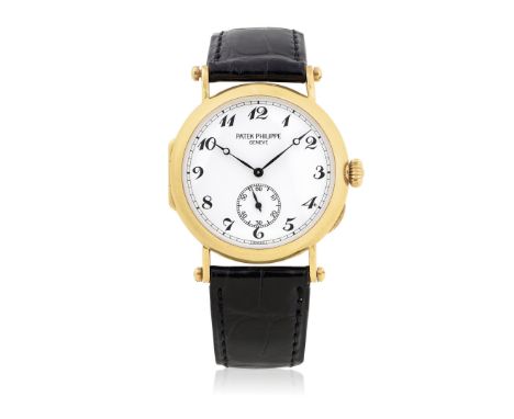 PATEK PHILIPPE OFFICIER REF. 3960 IN GOLD, BOX AND GUARANTEE, 1989 - Case: signed, n. 2863994, 18K gold, hinged caseback, dou