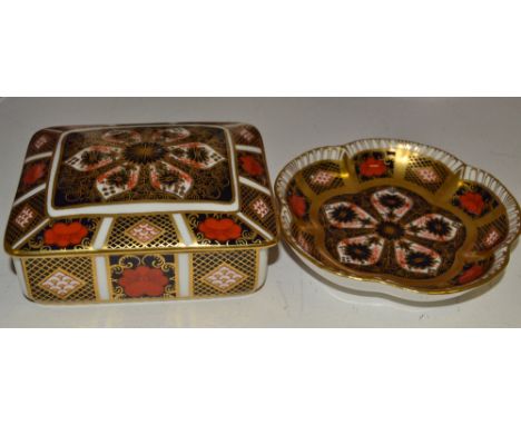 A Royal Crown Derby 1128 Imari  gold banded petal tray, first quality; a Royal Crown Derby 1128 Imari canted rectangular trin