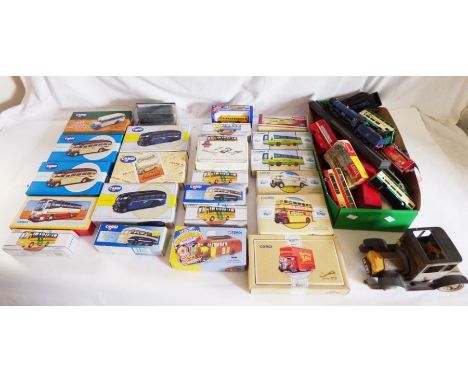 Model die cast toy interest: Corgi boxed coaches and buses, and others , and a box of play worn various age vehicles, and a 1