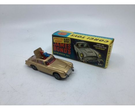 Corgi Vintage Original toy car 1965 No. 261; James Bond 007 Aston Martin DB5 from the movie Goldfinger , with opening roof an
