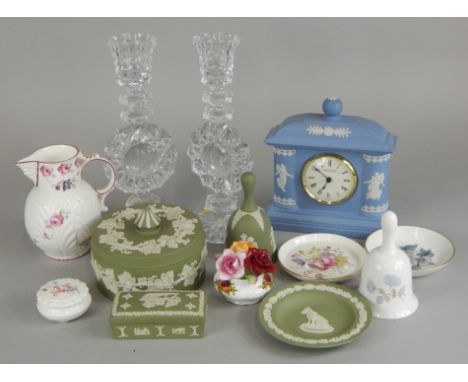Decorative modern ceramics, to include a Coalport Caughley mask and head-jug, Wedgwood Jasper ware, etc.