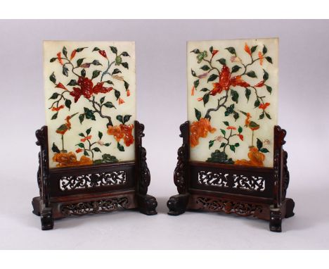 A FINE PAIR OF CHINESE CARVED AND INLAID JADE SCREENS ON STAND, inlaid with a multitude of hardstones to depict native floral