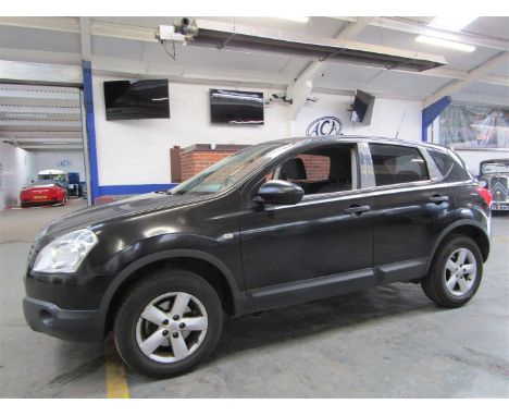Make &amp; Model: Nissan Qashqai Visia 2WDDate of Reg: LV58 CFOColour: Blackcc: 1598MoT: 28-11-2022Fuel Type: PETROLMileage: 