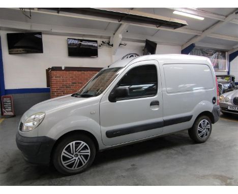 Make &amp; Model: Renault Kangoo SL17 DCIDate of Reg: RY07 OBEColour: Greycc: 1461MoT: 07-08-2023Fuel Type: DIESELMileage: 44