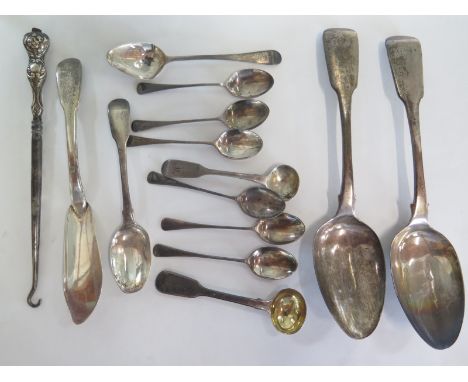 Assorted silver flatware and a button hook, total weighable silver approx 8.2 troy oz 