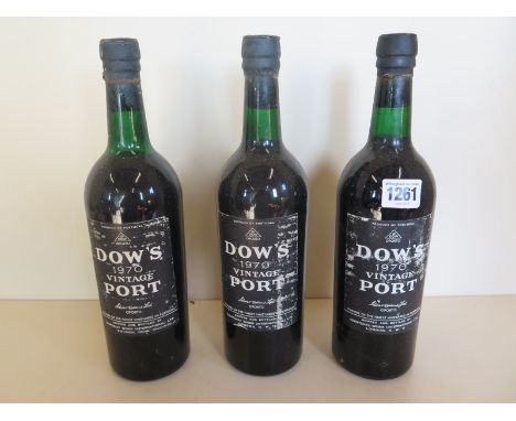 Three bottles of Dows 1970 vintage port, levels to base of neck 