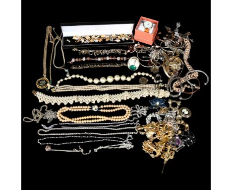 A large quantity of mixed silver and other costume jewellery, wristwatches, etc 