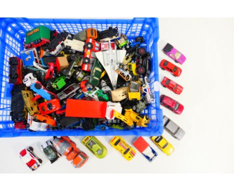 Corgi - Matchbox - Hot Wheels - Welly - Others - A quantity of unboxed and playworn diecast model vehicles in various scales.