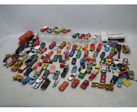 Matchbox - Corgi - Others - A quantity of unboxed playworn diecast model vehicles in various scales. Lot includes Matchbox Su