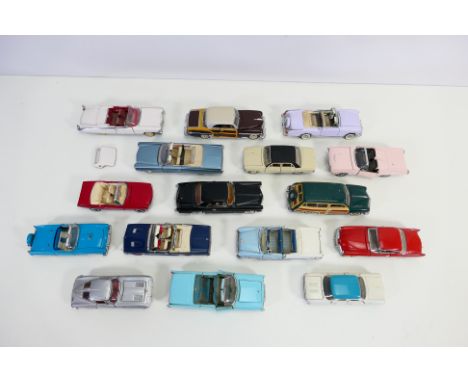 Franklin Mint - An unboxed collection of 16 1:43 scale diecast model vehicles from Franklin Mint. Lot includes 1950 Chrysler 