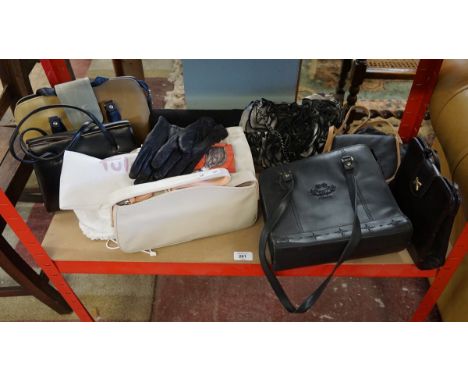 Collection of vintage handbags to include Tula, Valentina, Harrods etc 