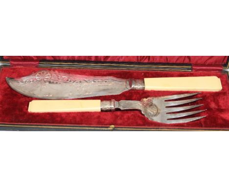 A cased plated salmon fork and slice