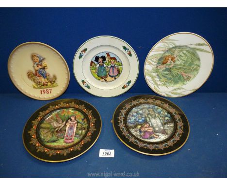 Five Villeroy &amp; Bosch plates to include; a 1987 West German Goebel, 'Rusean and Lumilla', 'Hansi d' Alsace', 'Morozko' an