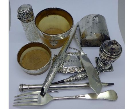 Silver items including a fork, a dip pen, a/f, an Eversharp pencil, pepper pot, brandy label, napkin ring, scent bottle, hing