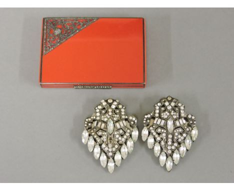 An Art Deco sterling silver and enamel rectangular compact case,by H C Freeman Ltd., London 1936, hinged case, 70 x 54mm, wit