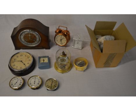 Various clocks including a 1930s mantle clock, Smiths clock, anniversary clock etc (AF)