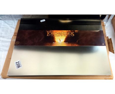 A boxed limited edition master works art of Lord of the rings return of the King lithographic print collection