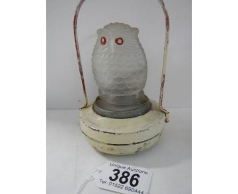 A vintage Pifco baby night light.