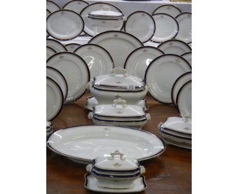 Lord Robert Baden Powell porcelain - Approximately 35 pieces of Royal Worcester porcelain dinner ware made personally for Sir