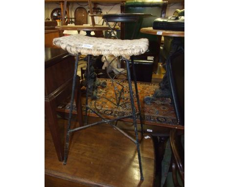 VINTAGE STOOL