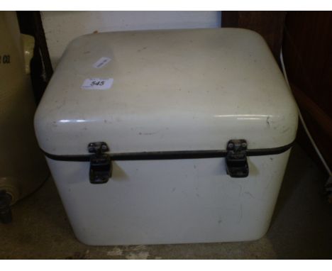 RETRO FIBRE GLASS STORAGE TRUNK