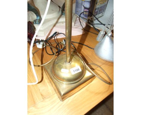 BRASS STANDARD LAMP