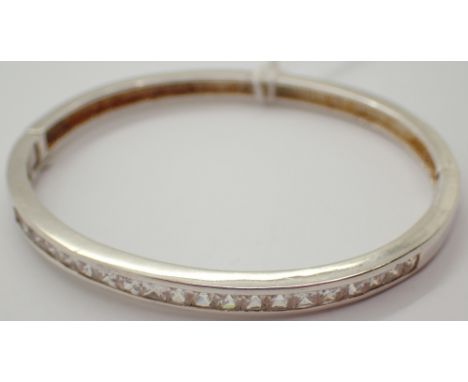 Sterling silver stone set hinged bangle fully hallmarked