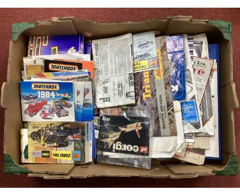 An interesting collection of vintage toy catalogues, flyers, price lists, instruction sheets to include Meccano instructions 