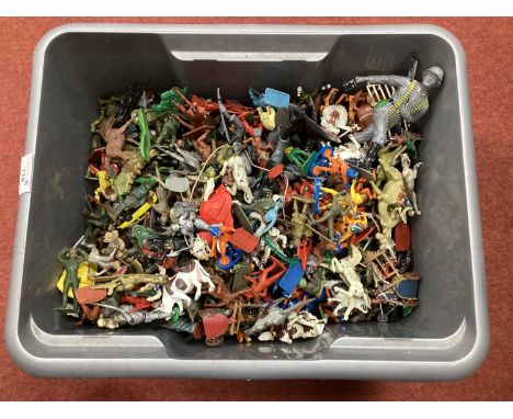A Quantity of Plastic Toy Soldiers, Cowboys, Historical Figures, Horses, Farm Animals, Space Figures, etc. by Britains, Marx,